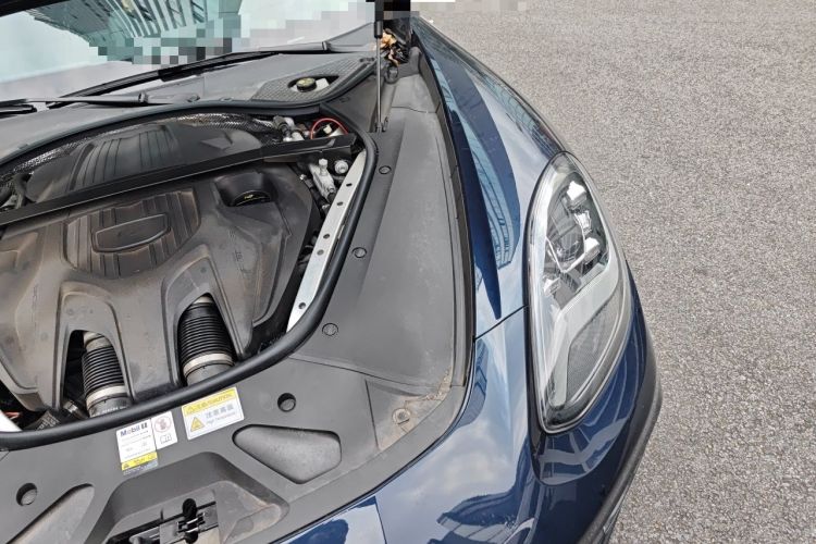 Used Porsche Panamera 2023 Facelifted Panamera 2.9T Platinum Edition Engine Bay Left
