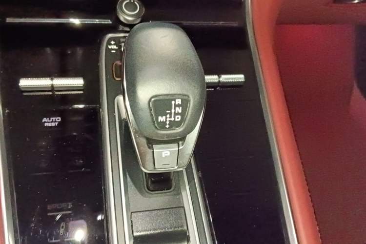 Used Porsche Panamera 2023 Panamera 2.9T Gear Lever