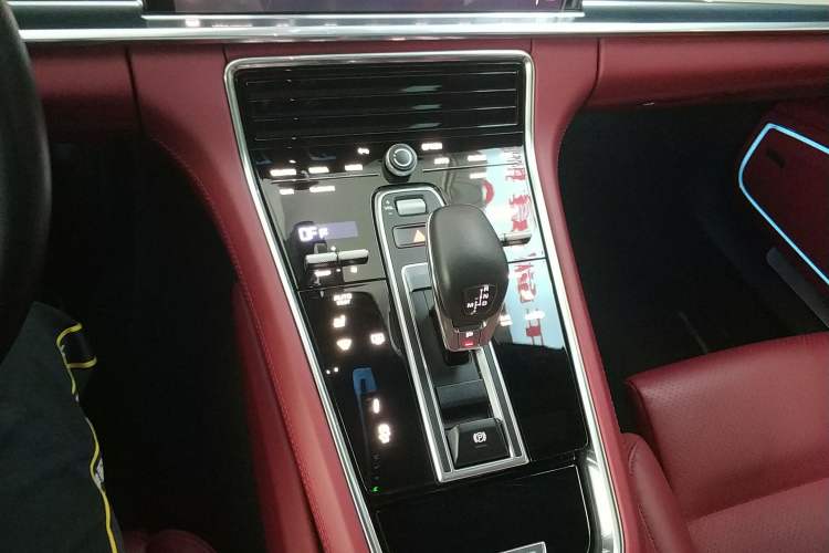 Used Porsche Panamera 2023 Panamera 2.9T Gear Lever