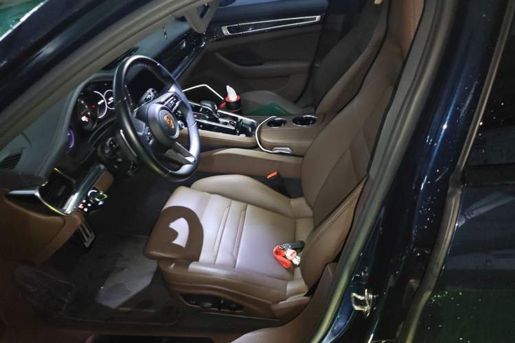 Used Porsche Panamera 2023 Facelifted Panamera 2.9T Platinum Edition Left Front Seat