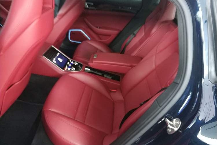 Used Porsche Panamera 2023 Panamera 2.9T Left Rear Seat