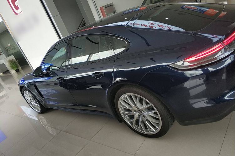 Used Porsche Panamera 2023 Panamera 2.9T Left Side