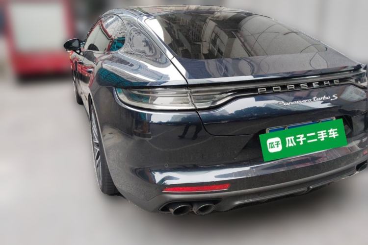 Used Porsche Panamera 2023-Year Restyled Panamera Executive Extended Platinum Edition 2.9T Rear Left 45 Deg