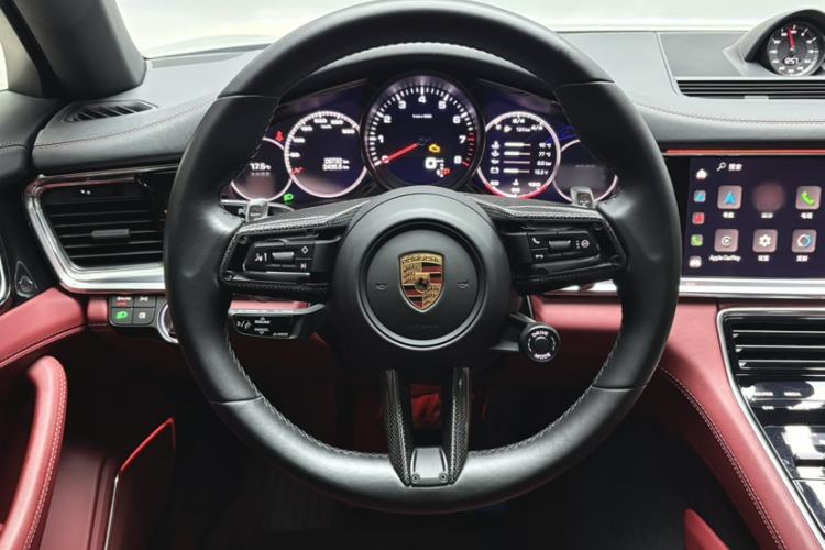 Used Porsche Panamera 2023 Facelifted Panamera 2.9T Platinum Edition Interior 10