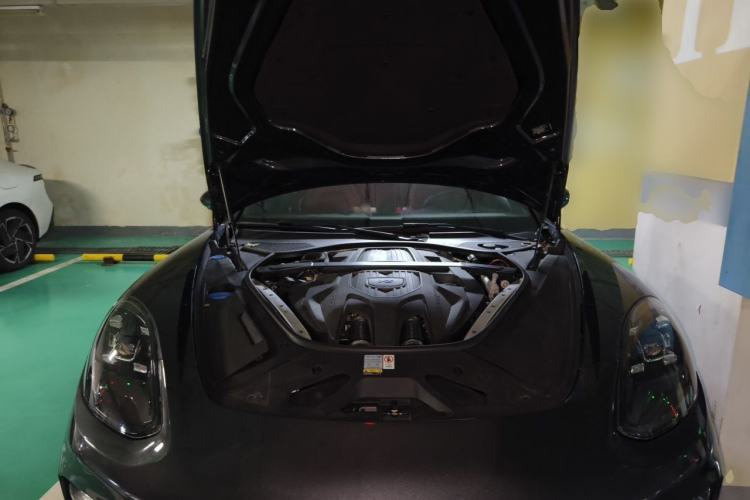 Used Porsche Panamera 2023 Panamera Executive Long Wheelbase 2.9T Engine Bay