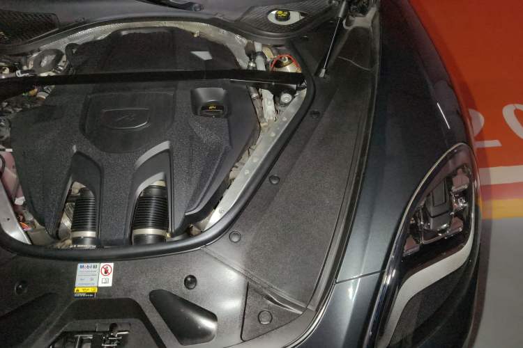 Used Porsche Panamera 2023 Facelifted Panamera 2.9T Platinum Edition Engine Bay Left