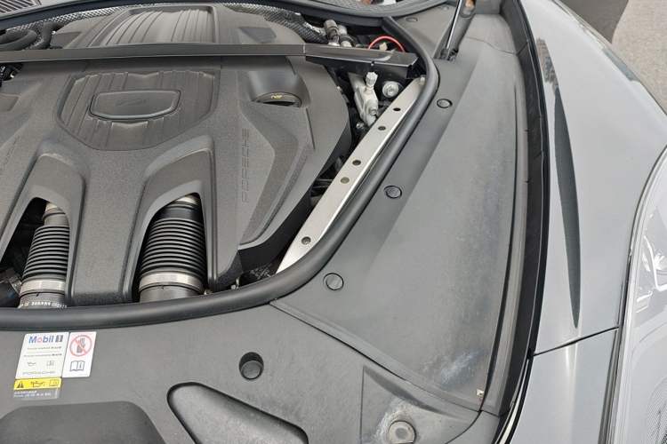 Used Porsche Panamera 2023 Panamera 4 Executive Long Wheelbase 2.9T Engine Bay Left