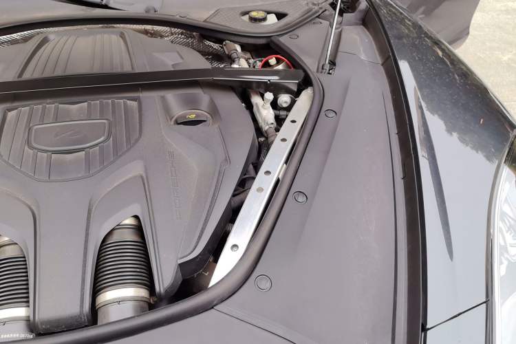 Used Porsche Panamera 2023 Restyled Panamera 4 Executive Extended Platinum Edition 2.9T Engine Bay Left