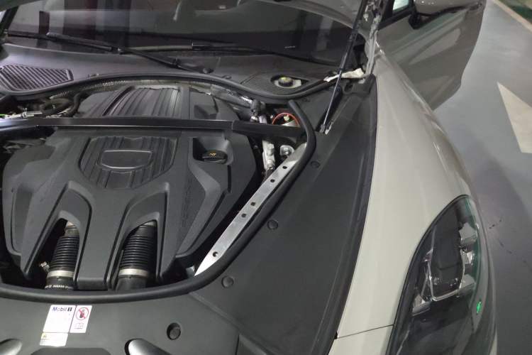 Used Porsche Panamera 2023 Panamera Executive Long Wheelbase 2.9T Engine Bay Left