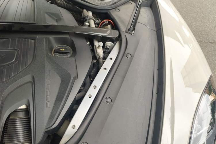 Used Porsche Panamera 2023 Panamera 4 Executive Long Wheelbase 2.9T Engine Bay Left