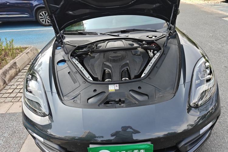 Used Porsche Panamera 2023 Facelifted Panamera 2.9T Platinum Edition Engine Bay