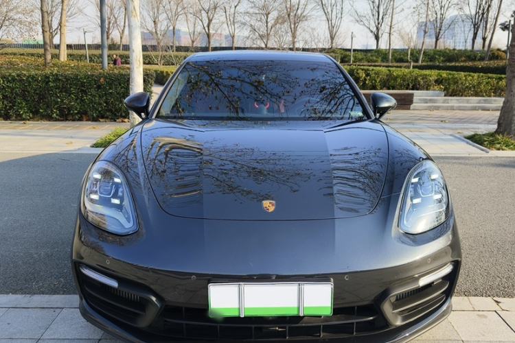 Used Porsche Panamera 2023-Year Restyled Panamera 4 E-Hybrid Platinum Edition 2.9T Exterior 1