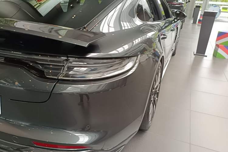 Used Porsche Panamera 2023 Panamera 2.9T Exterior 3
