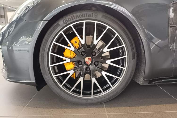 Used Porsche Panamera 2023 Panamera 2.9T Exterior 4