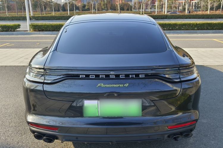 Used Porsche Panamera 2023-Year Restyled Panamera 4 E-Hybrid Platinum Edition 2.9T Exterior 5