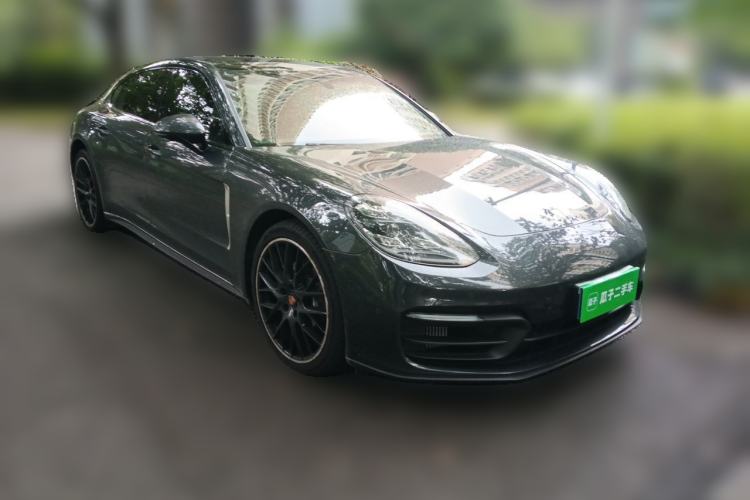Used Porsche Panamera 2023 Panamera 4 Executive Long Wheelbase 2.9T Front Right 45 Deg