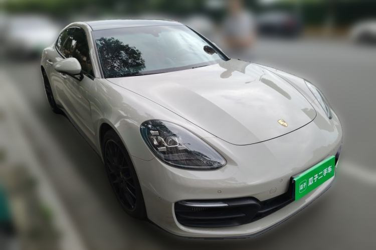 Used Porsche Panamera 2023 Panamera 2.9T Front Right 45 Deg