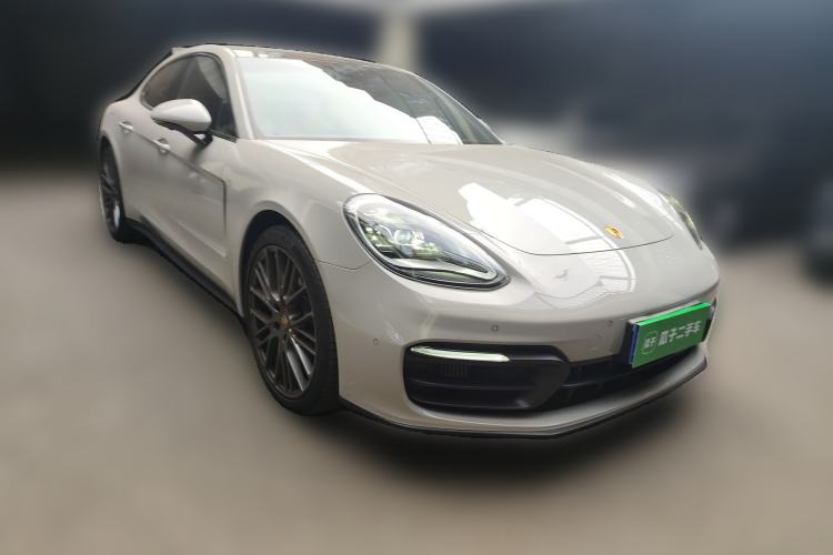 Used Porsche Panamera 2023 Panamera 2.9T Platinum Edition Front Right 45 Deg