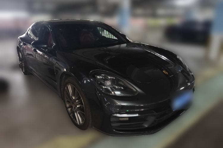 Used Porsche Panamera 2023 Panamera 2.9T Platinum Edition Front Right 45 Deg