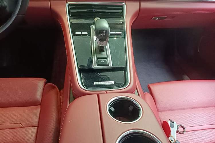 Used Porsche Panamera 2023 Panamera 2.9T Gear Lever