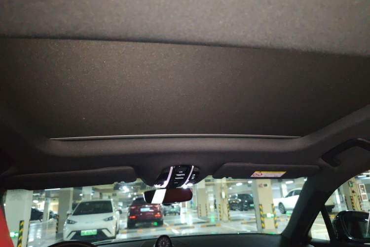 Used Porsche Panamera 2023 Facelifted Panamera 2.9T Platinum Edition Headliner