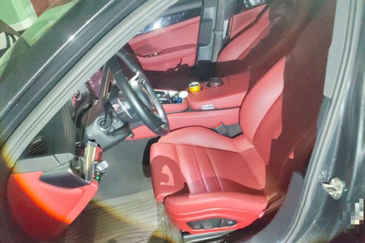 Used Porsche Panamera 2023 Panamera 4 Sport Turismo 2.9T Left Front Seat