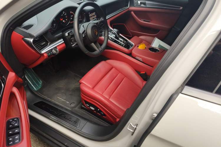 Used Porsche Panamera 2023 Panamera 2.9T Platinum Edition Left Front Seat