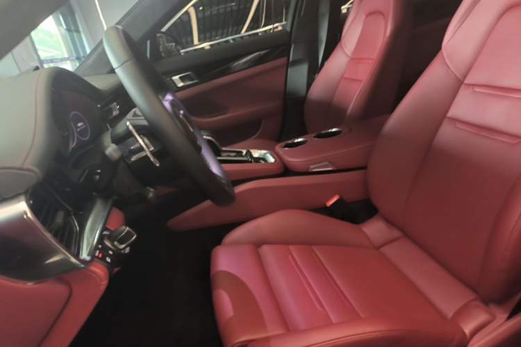 Used Porsche Panamera 2023 Panamera 2.9T Left Front Seat