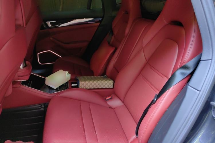 Used Porsche Panamera 2023 Panamera 4 E-Hybrid Platinum Edition 2.9T Left Rear Seat