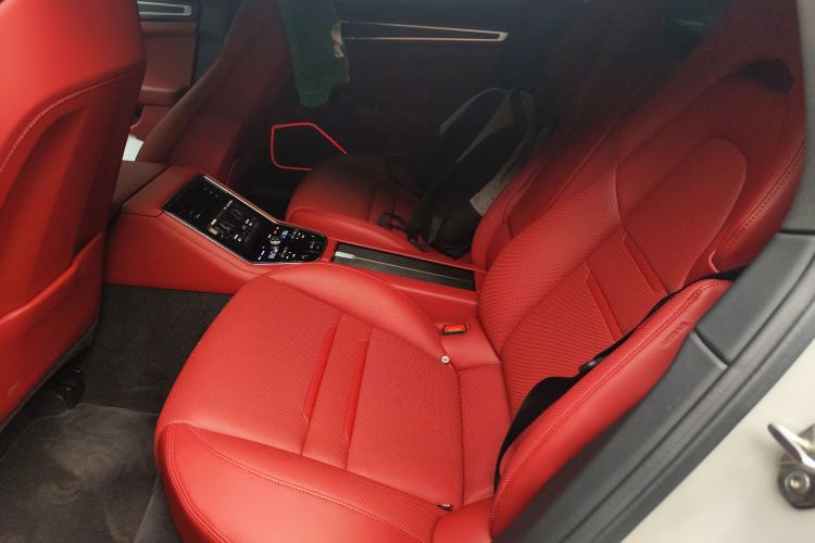 Used Porsche Panamera 2023 Panamera 2.9T Platinum Edition Left Rear Seat