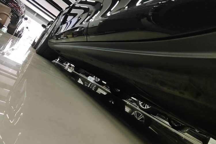 Used Porsche Panamera 2023 Panamera 2.9T Left Side Sill