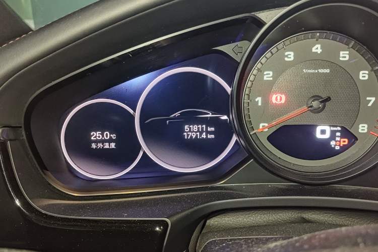 Used Porsche Panamera 2023 Panamera 4 Sport Turismo 2.9T Odometer Close Up
