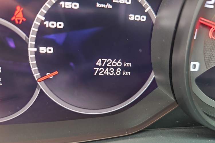 Used Porsche Panamera 2023 Panamera 4 Executive Long Wheelbase 2.9T Odometer Close Up
