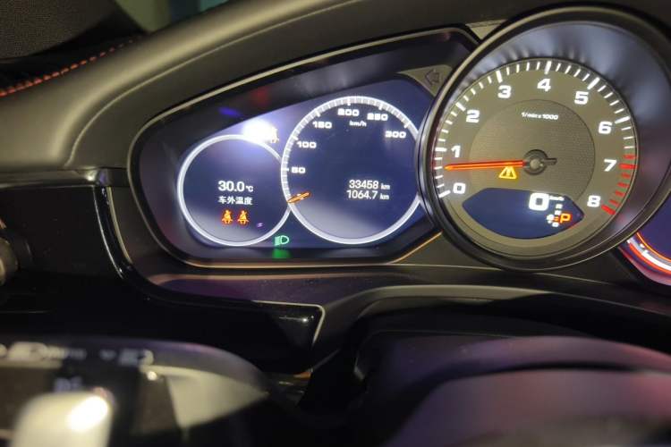 Used Porsche Panamera 2023 Panamera Executive Long Wheelbase 2.9T Odometer Close Up