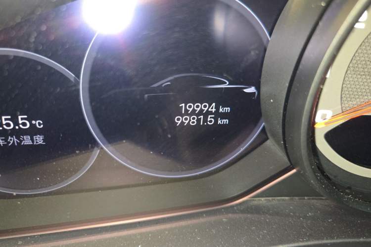 Used Porsche Panamera 2023 Panamera Executive Long Wheelbase 2.9T Odometer Close Up