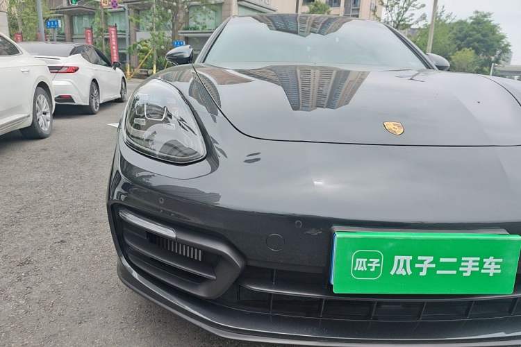 Used Porsche Panamera 2023 Panamera 4 Executive Long Wheelbase 2.9T Right Front Headlight