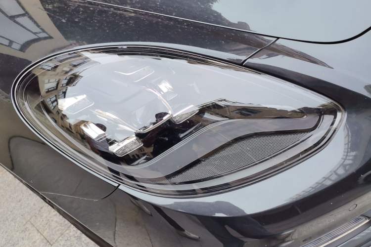Used Porsche Panamera 2023 Restyled Panamera 4 Executive Extended Platinum Edition 2.9T Right Front Headlight