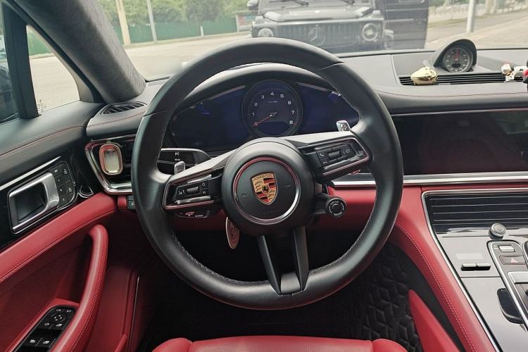 Used Porsche Panamera 2023 Panamera 4 Executive Long Wheelbase 2.9T Steering Wheel
