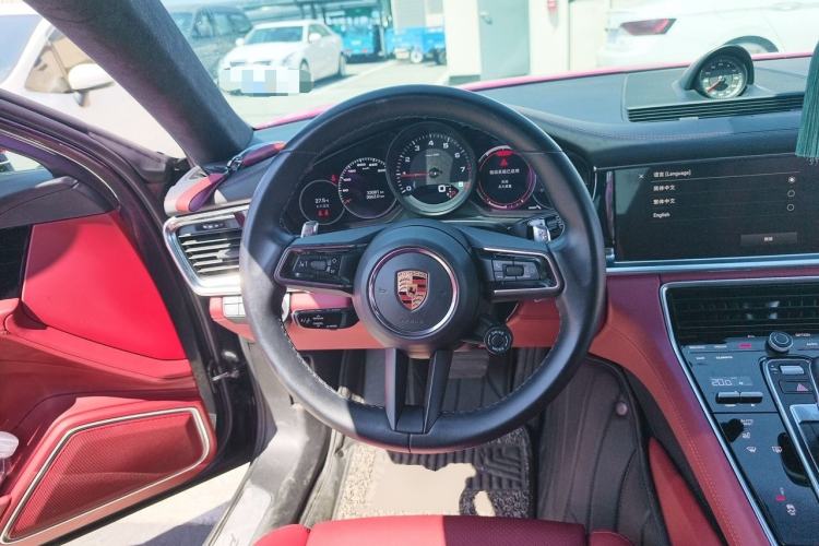 Used Porsche Panamera 2023 Facelifted Panamera 2.9T Platinum Edition Steering Wheel