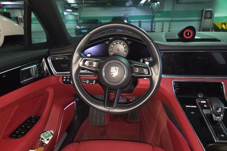 Used Porsche Panamera 2023 Panamera Executive Long Wheelbase 2.9T Steering Wheel