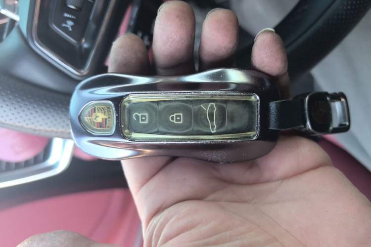 Used Porsche Panamera 2023 Facelifted Panamera 2.9T Platinum Edition Vehicle Key