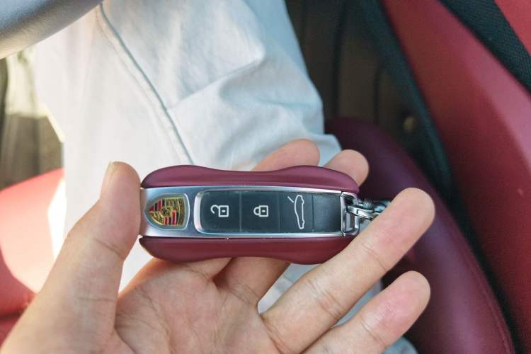 Used Porsche Panamera 2023 Facelifted Panamera 2.9T Platinum Edition Vehicle Key