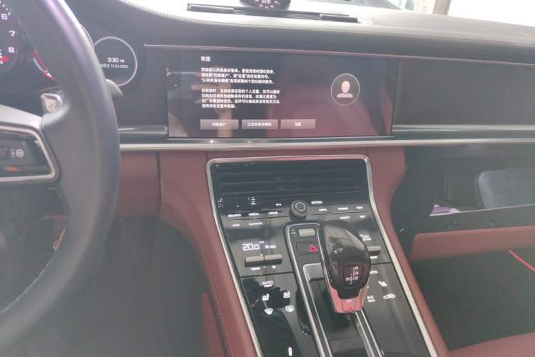 Used Porsche Panamera 2023 Panamera 2.9T Platinum Edition Audio And AC Panel