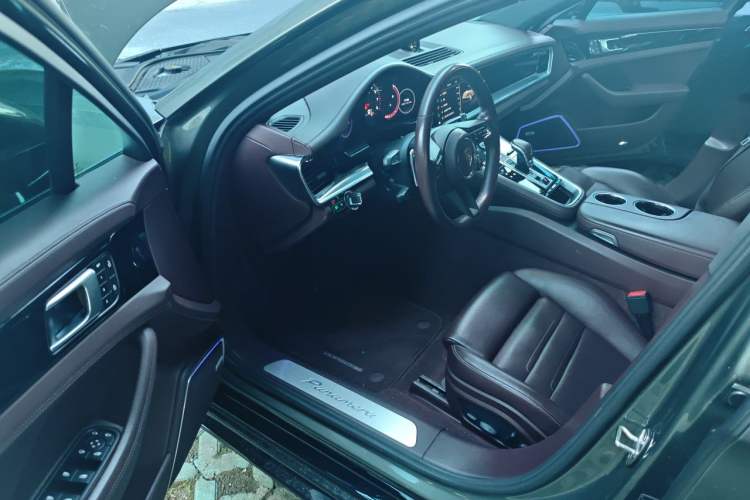 Used Porsche Panamera 2023 Panamera Executive Long Wheelbase 2.9T Driver Seat