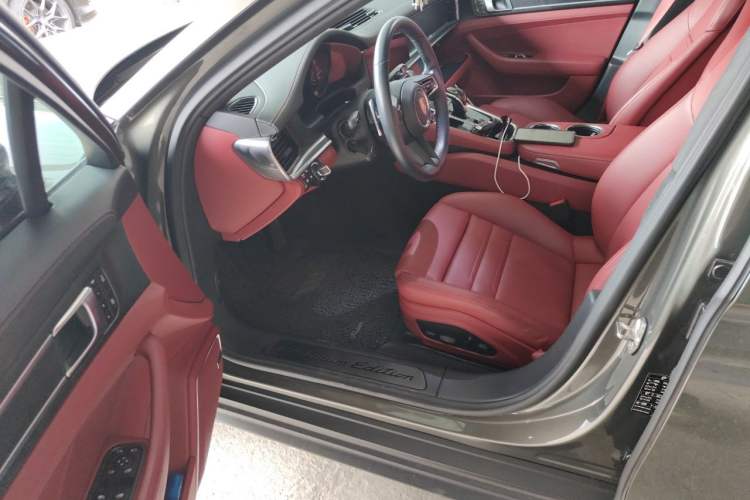 Used Porsche Panamera 2023 Panamera 2.9T Platinum Edition Driver Seat