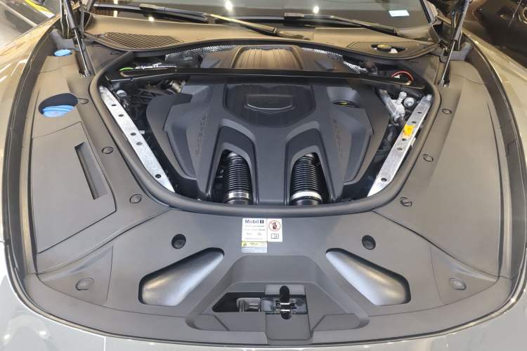 Used Porsche Panamera 2023 Panamera 2.9T Engine Bay