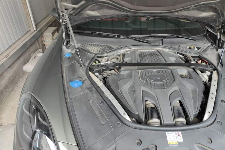 Used Porsche Panamera 2023 Panamera 2.9T Platinum Edition Engine Bay Right