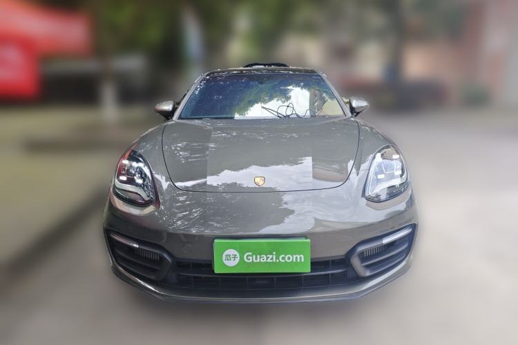 Used Porsche Panamera 2023 Facelifted Panamera 2.9T Platinum Edition Front