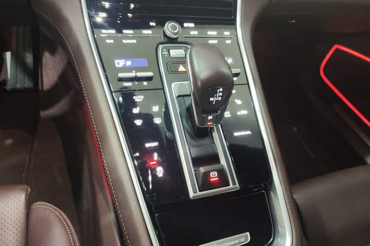 Used Porsche Panamera 2023 Panamera 2.9T Gear Lever