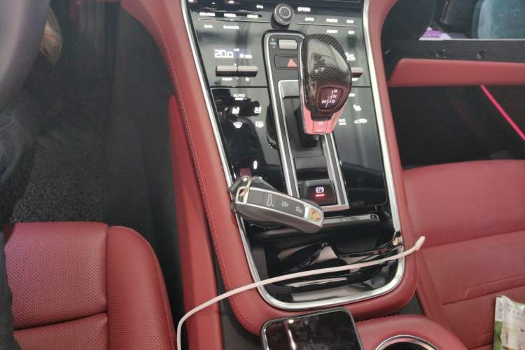 Used Porsche Panamera 2023 Panamera 2.9T Platinum Edition Gear Lever